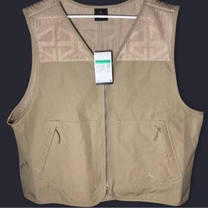 mens Jordan Essentials Vest - Tan /Khaki - Men’s XL
